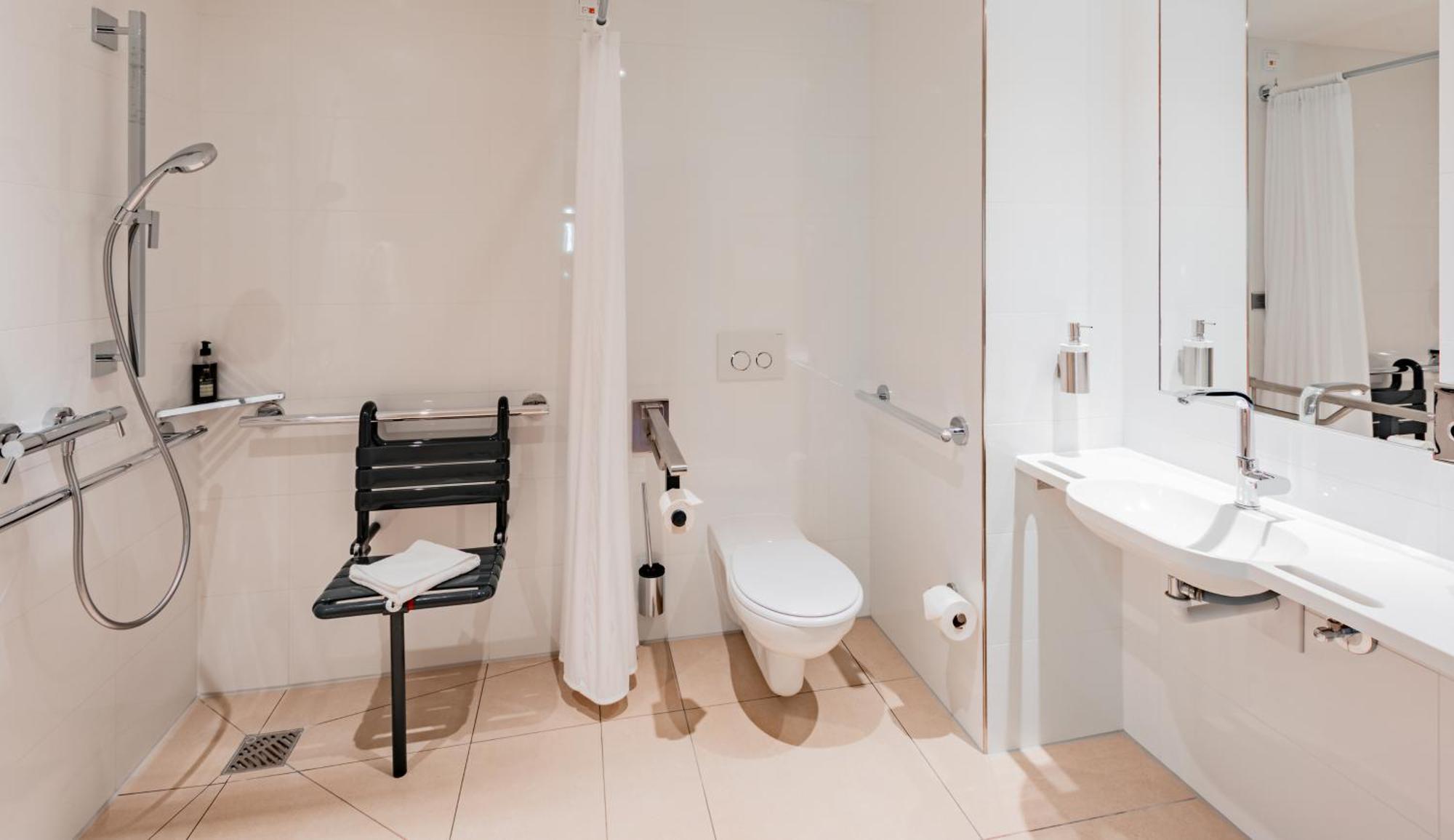 Premier Frankfurt Messe Hotel 3*